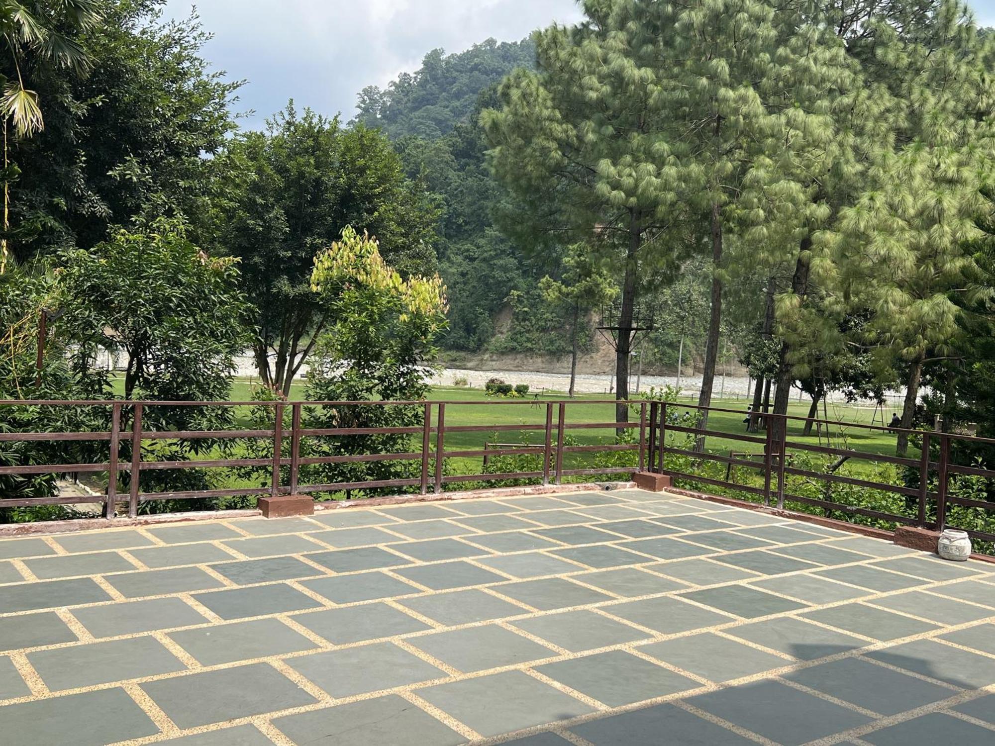 Riverside By Aahma Garjia Exterior foto